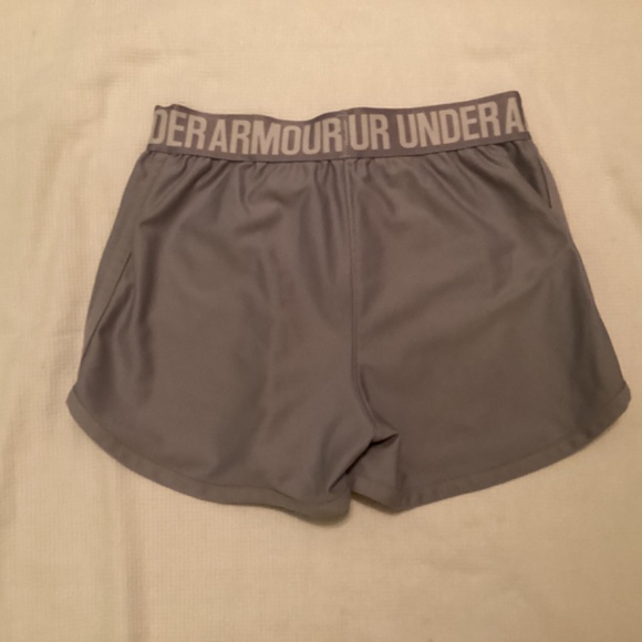 Shorts - Picture 5 of 7